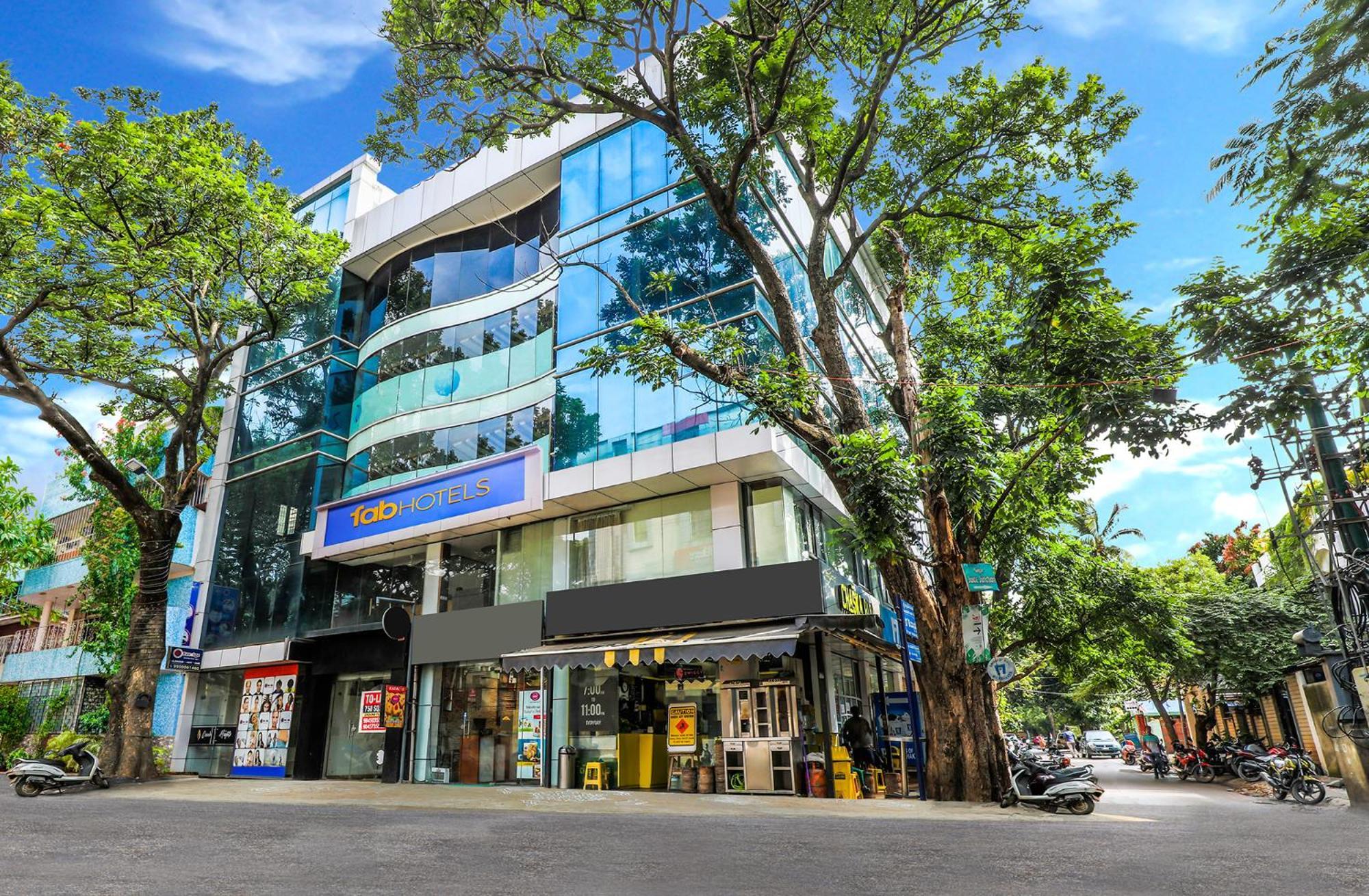 Fabhotel Crown Heights - Nr Koramangala Club Bangalore Ngoại thất bức ảnh